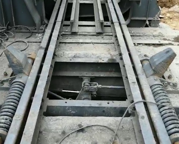 �B�T��QҺ��ϵ�y(t��ng)